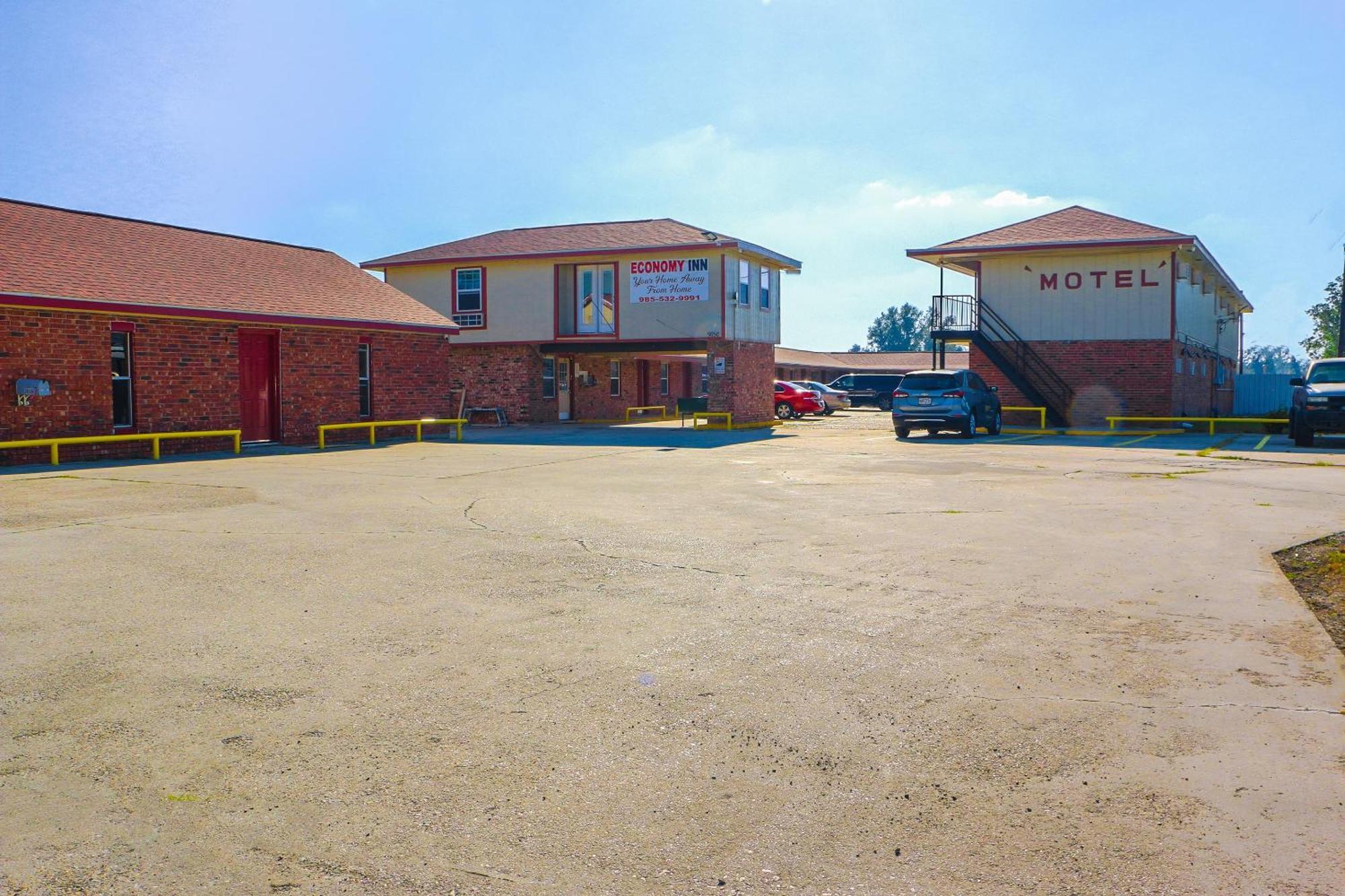 Economy Inn By Oyo Lockport Near Houma Dış mekan fotoğraf