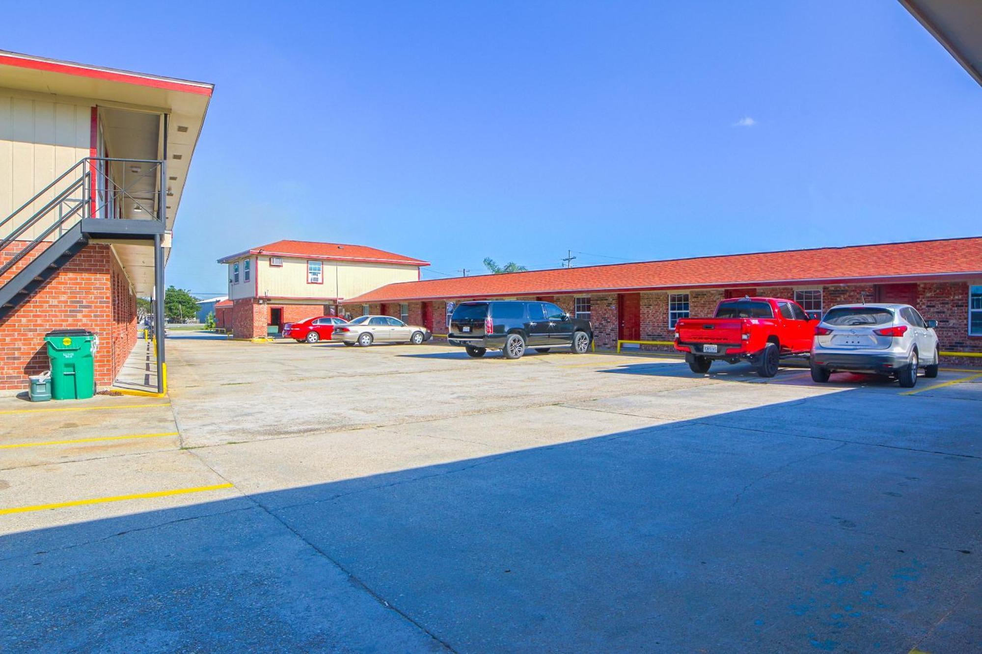 Economy Inn By Oyo Lockport Near Houma Dış mekan fotoğraf
