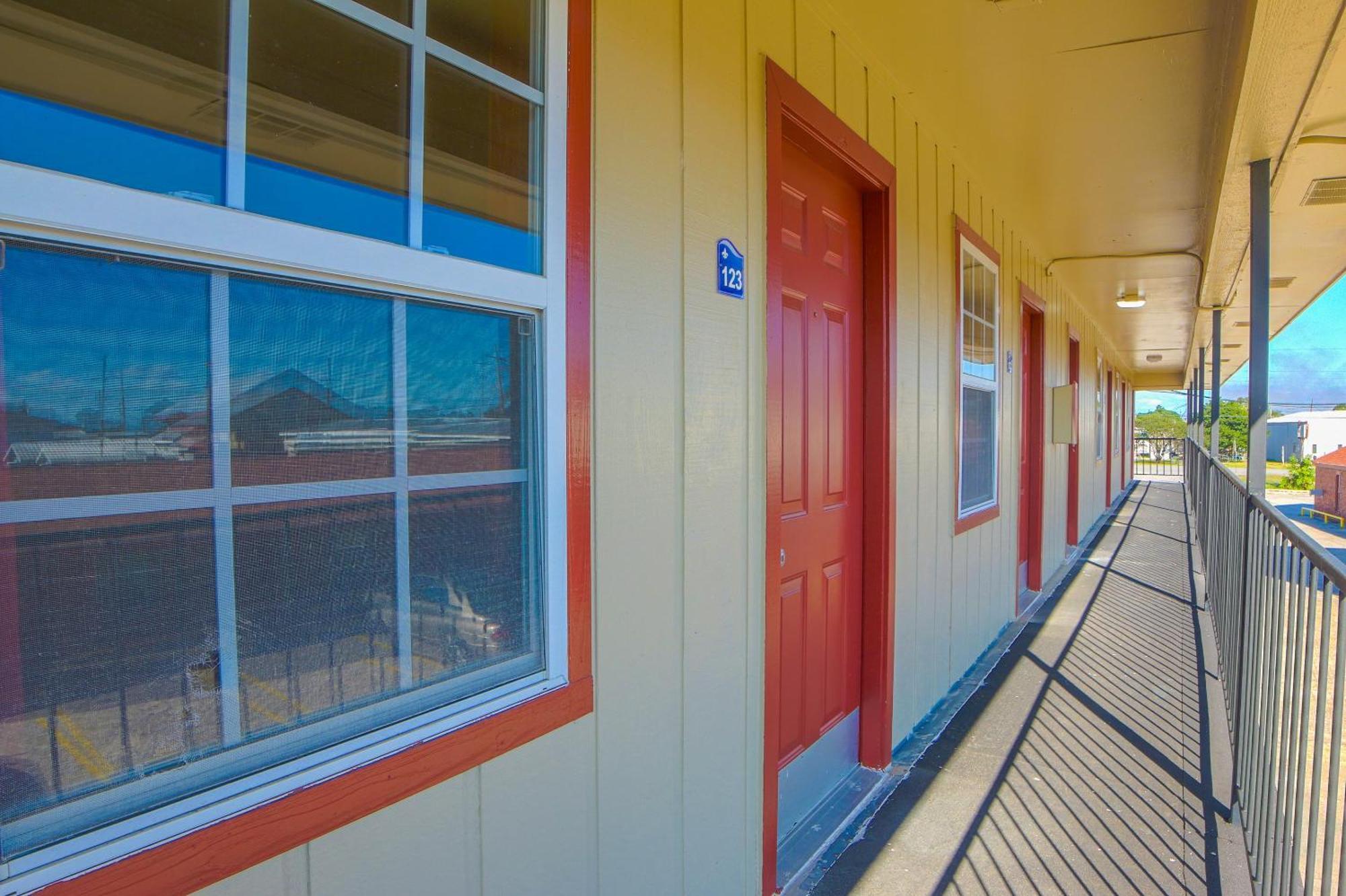 Economy Inn By Oyo Lockport Near Houma Dış mekan fotoğraf